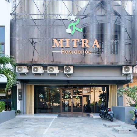 Reddoorz Near Ahmad Yani Airport 3 Hotell Semarang Exteriör bild